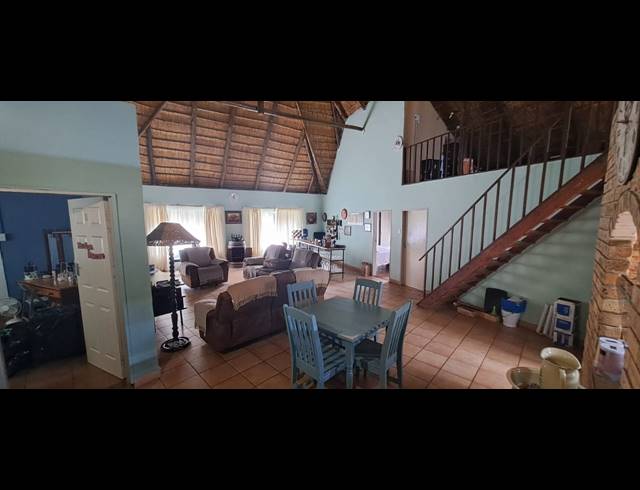 3 BEDROOM HOUSE FOR SALE IN OLIFANTSNEK